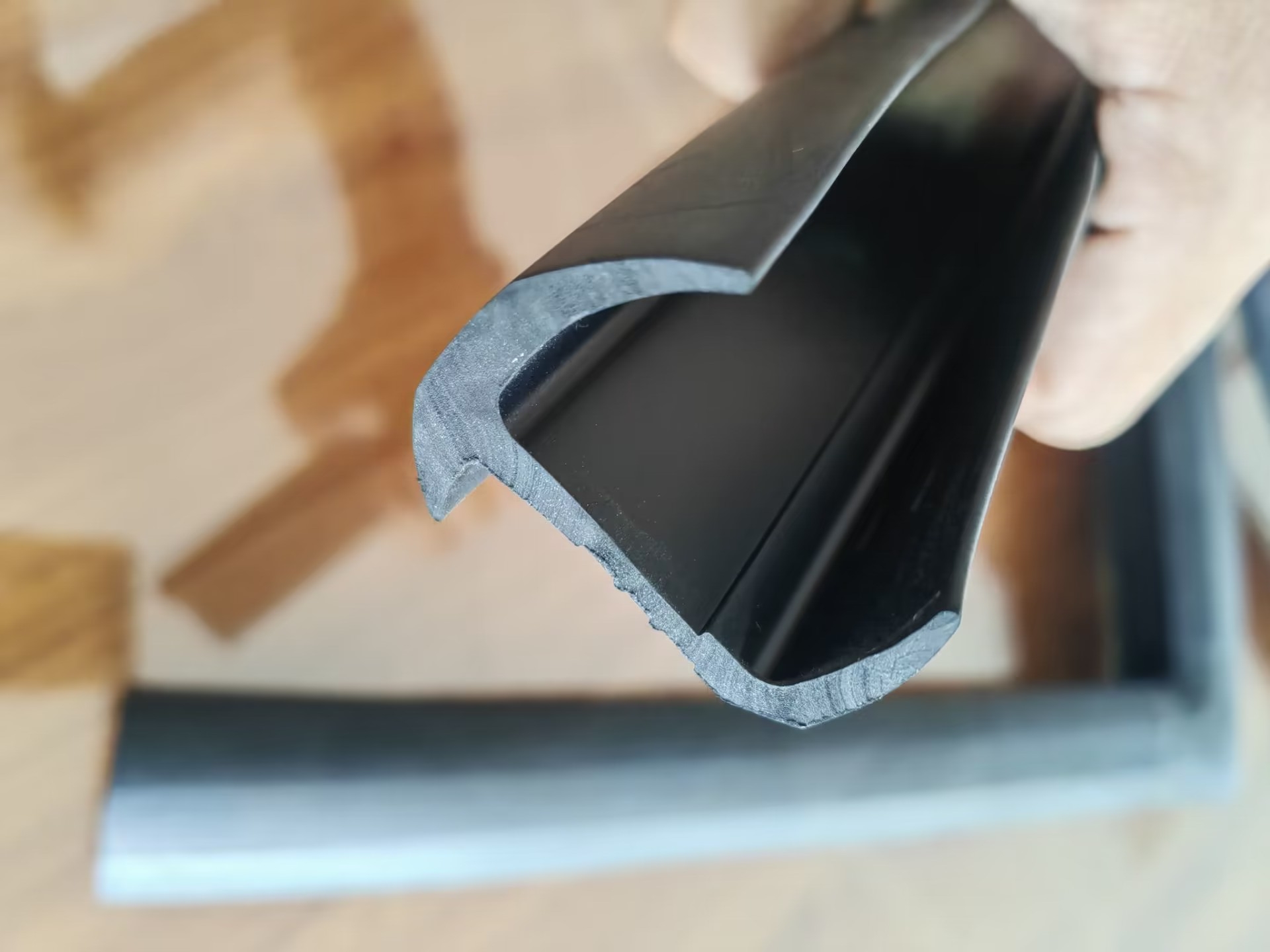 Shipping Container Door Seal EPDM Rubber J and C Type Gaskets (8)