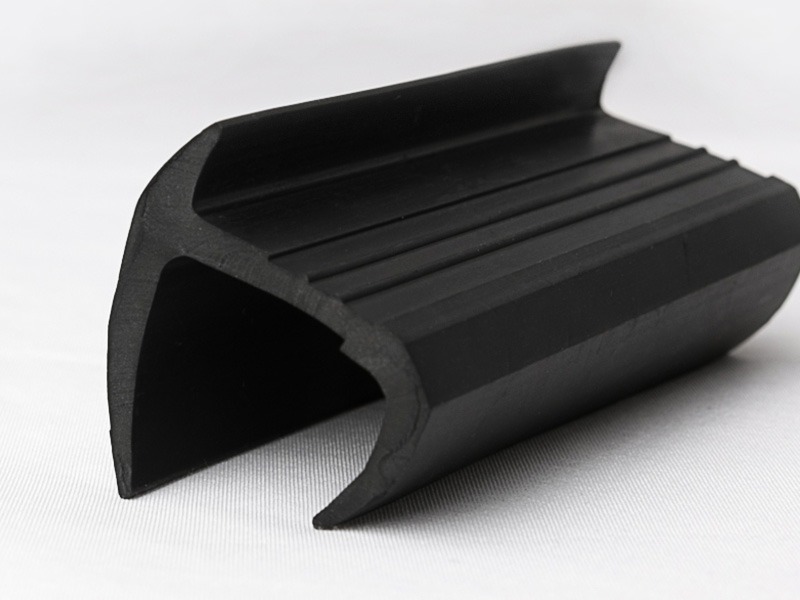 2026.3 solid rubber extrusions EPDM china manufacturer