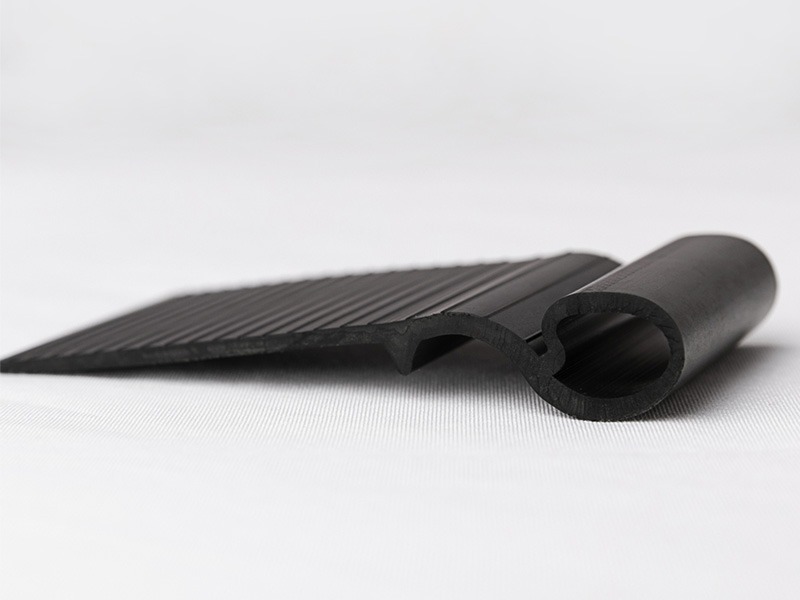 2026.3.29 Dense Rubber Extrusions EPDM 70 Shore A China Manufacturers